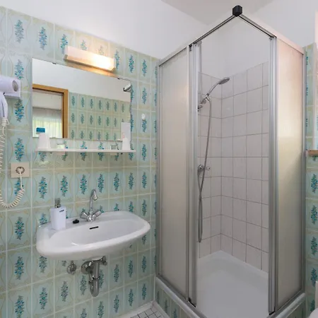 Holiday home Gruppenferienhaus Dressel *